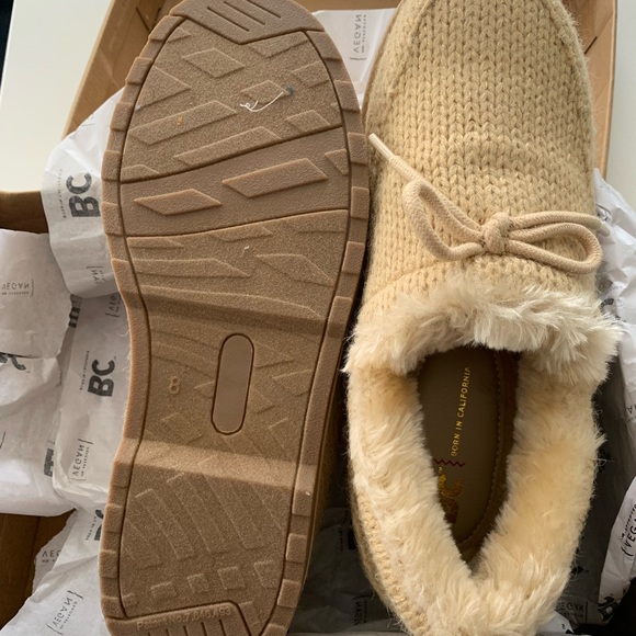 Born in California slipper shoes with soles.  Anthropologie size 8 never worn - Picture 3 of 4